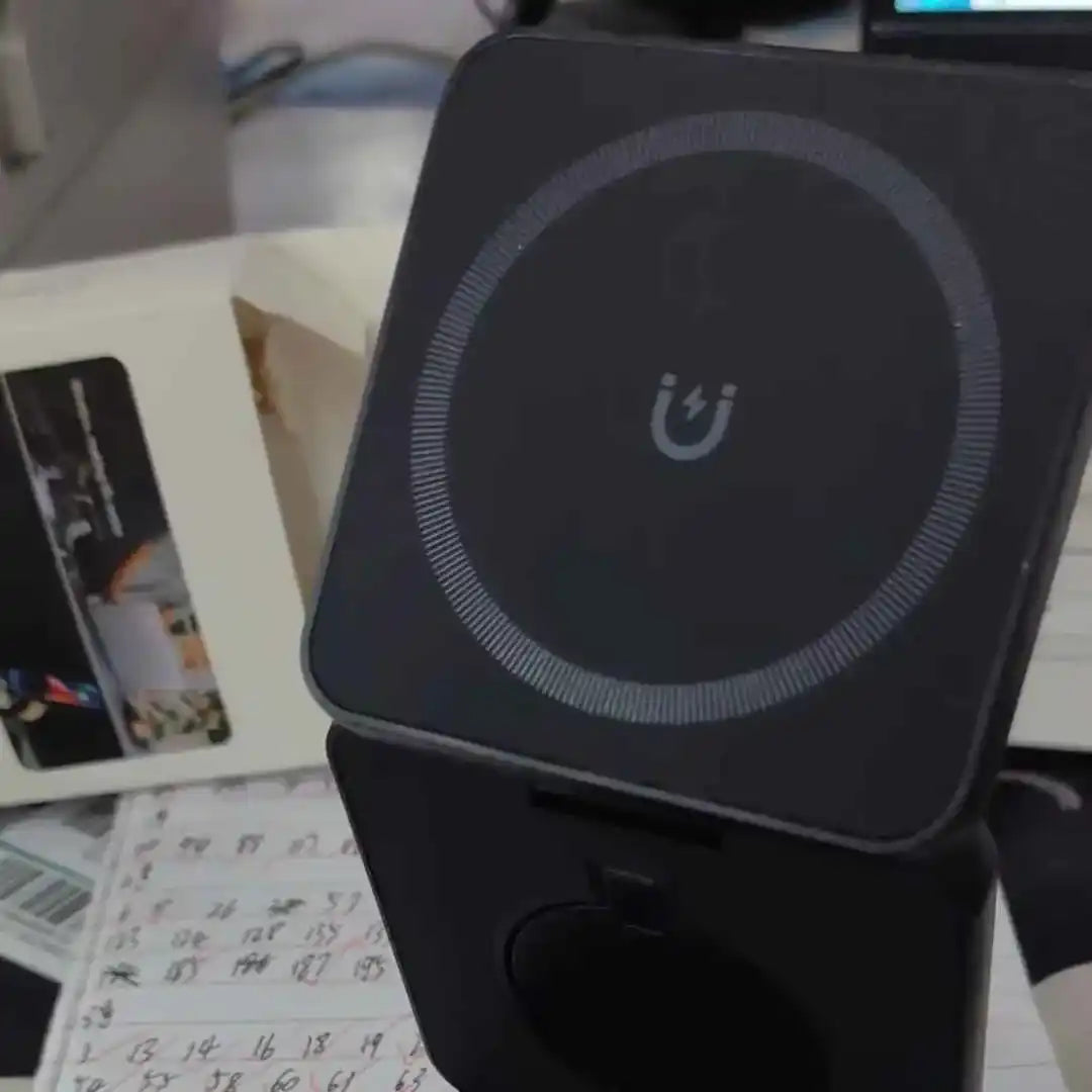Magnetic Phone Holder - Foldable Stand Alone